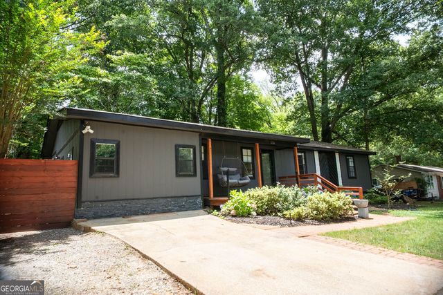 125 Highland Drive, Stockbridge, GA 30281