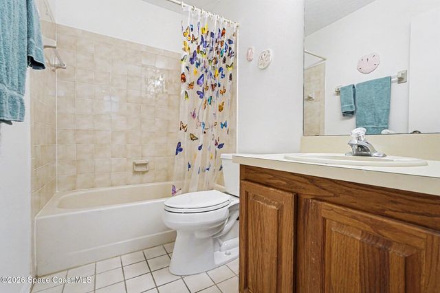 812 Ridge Lake Drive, Melbourne, FL 32940