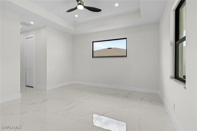 806 Santa Barbara BLVD, Cape Coral, FL 33991