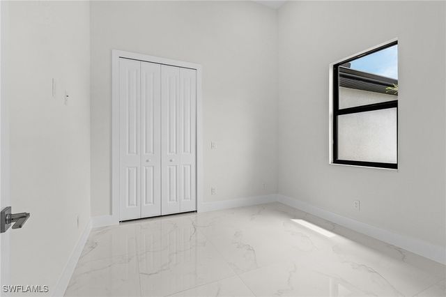 806 Santa Barbara BLVD, Cape Coral, FL 33991