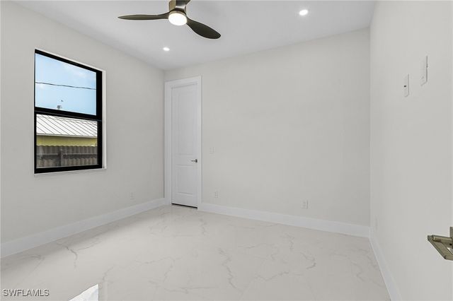 806 Santa Barbara BLVD, Cape Coral, FL 33991