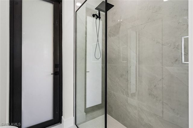 806 Santa Barbara BLVD, Cape Coral, FL 33991