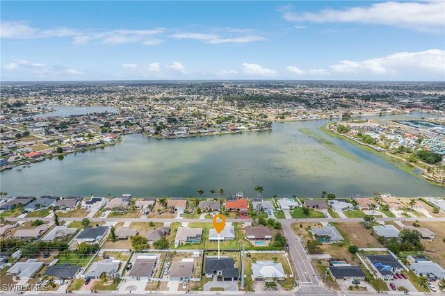 806 Santa Barbara BLVD, Cape Coral, FL 33991