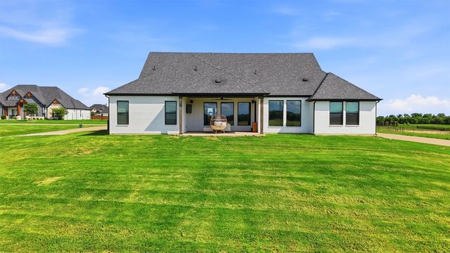 870 Dove Meadow Trail, Waxahachie, TX 75167