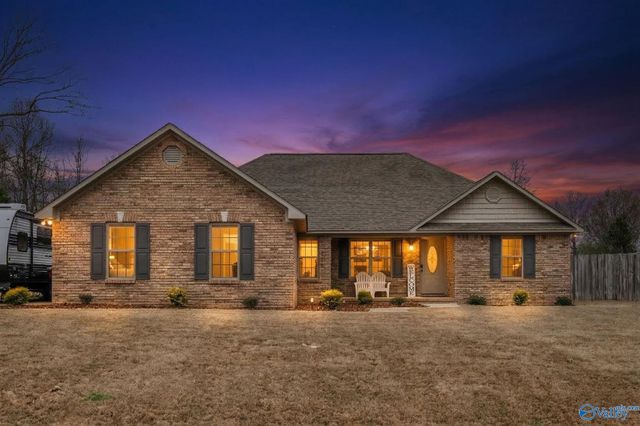 10449 Monks Drive, Athens, AL 35611