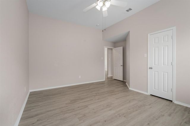 13140 Fencerow Road, Fort Worth, TX 76244