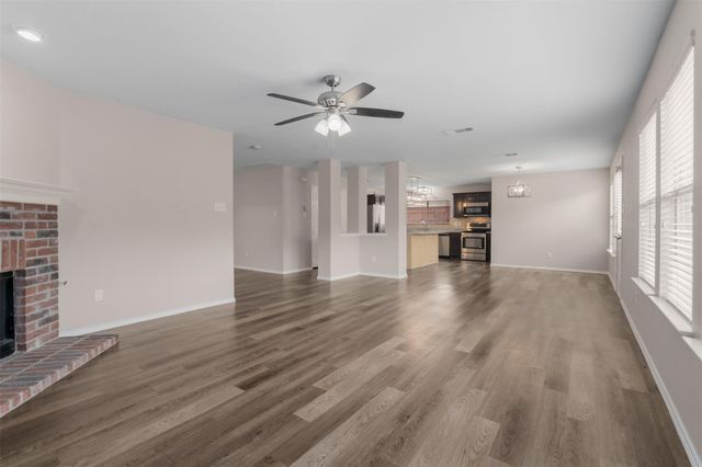 13140 Fencerow Road, Fort Worth, TX 76244