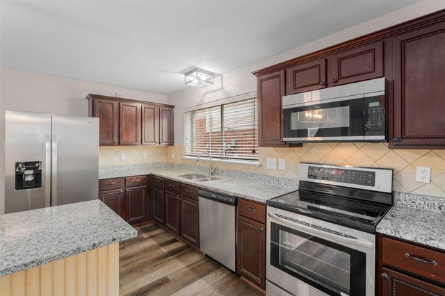 13140 Fencerow Road, Fort Worth, TX 76244