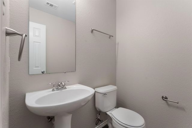 13140 Fencerow Road, Fort Worth, TX 76244