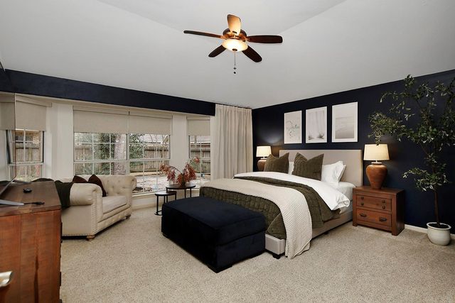 175 W Bristol Oak Circle, The Woodlands, TX 77382