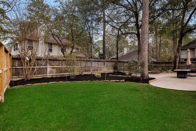 175 W Bristol Oak Circle, The Woodlands, TX 77382