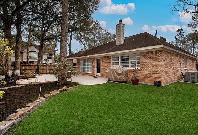 175 W Bristol Oak Circle, The Woodlands, TX 77382