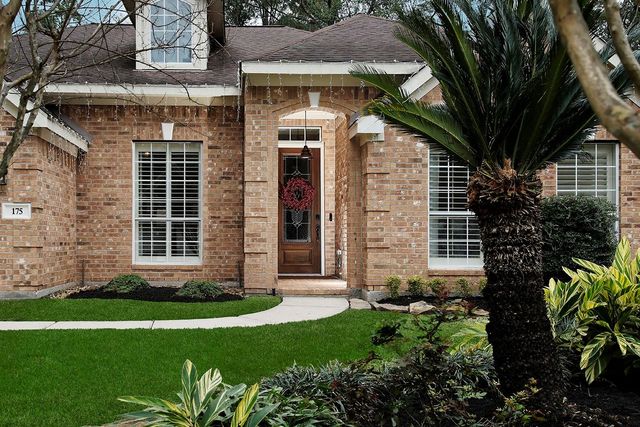 175 W Bristol Oak Circle, The Woodlands, TX 77382