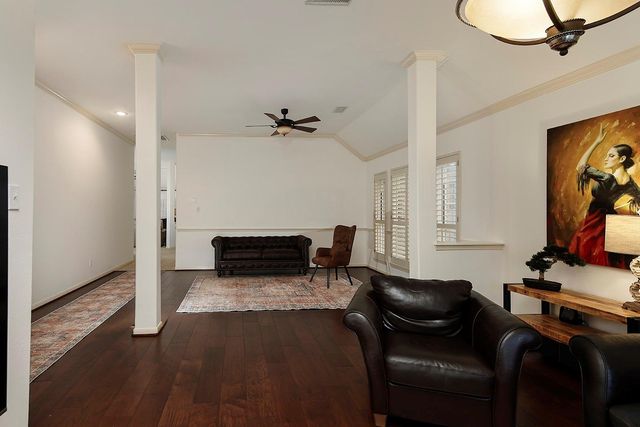 175 W Bristol Oak Circle, The Woodlands, TX 77382