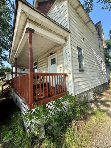 1813 10th Avenue, Port Huron, MI 48060