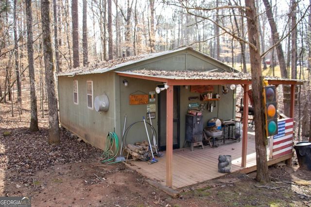 217 Broad River Road, Carlton, GA 30627