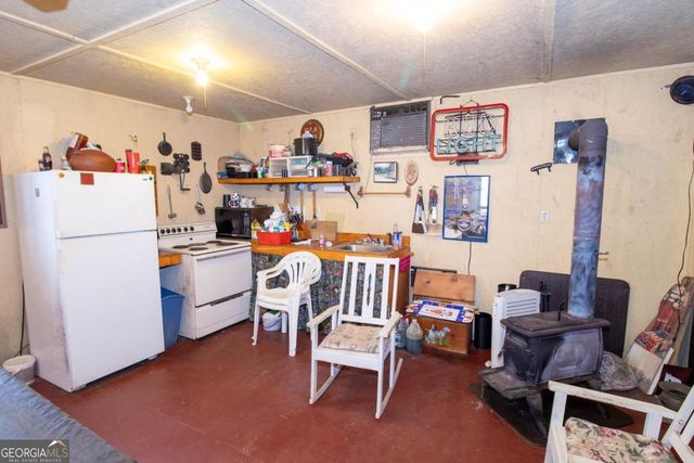 217 Broad River Road, Carlton, GA 30627