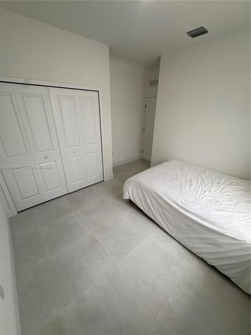 30940 SW 192nd Ave B, Homestead, FL 33030