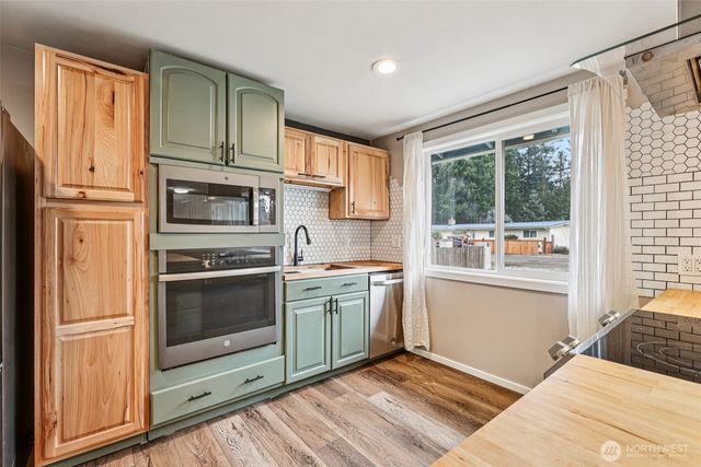 6521 194th Avenue E, Bonney Lake, WA 98391