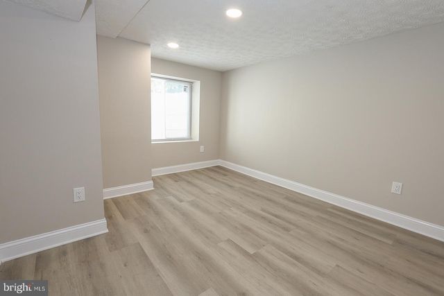 21762 N ESSEX DR, Lexington Park, MD 20653
