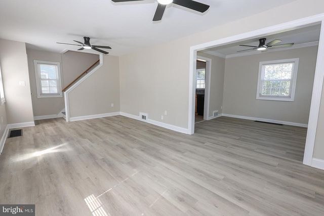 21762 N ESSEX DR, Lexington Park, MD 20653
