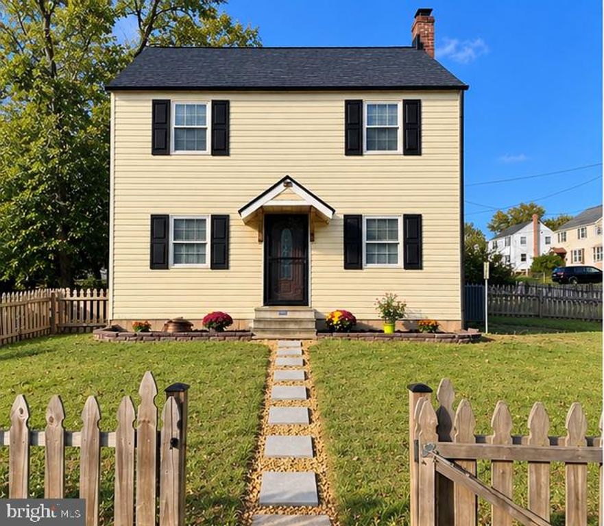 21762 N ESSEX DR, Lexington Park, MD 20653