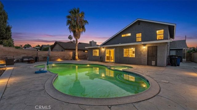 1445 E Bermuda Dunes, Ontario, CA 91761