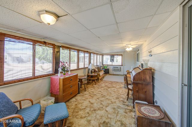 2305 N FLOYD Drive, Mesa, AZ 85215