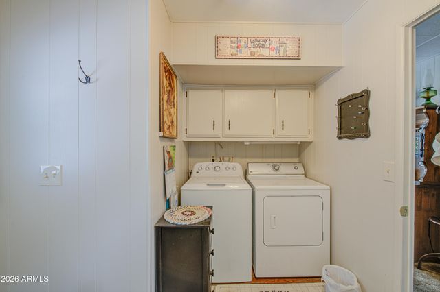 2305 N FLOYD Drive, Mesa, AZ 85215