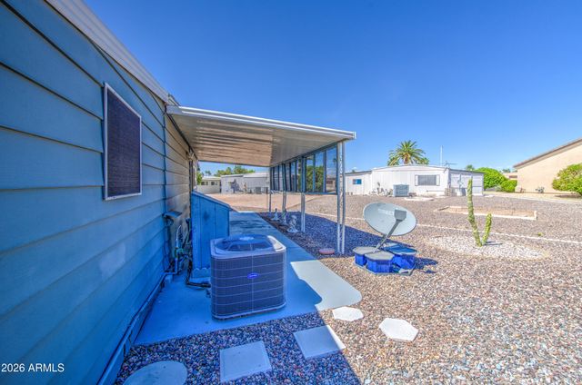 2305 N FLOYD Drive, Mesa, AZ 85215