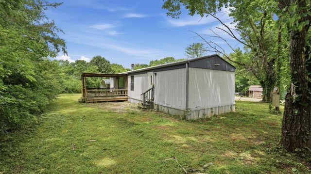17 Smith Rd, Winchester, TN 37398