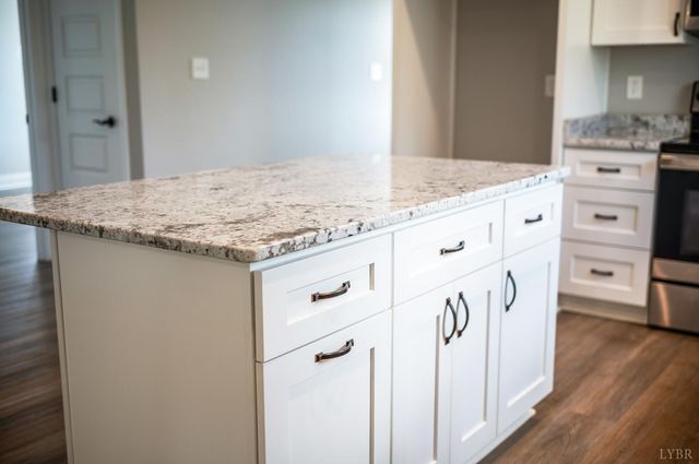 1200 Founding Way Road, Bedford, VA 24523