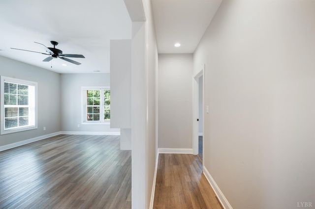 1200 Founding Way Road, Bedford, VA 24523