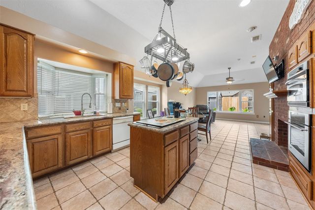 12510 Millscott Drive, Houston, TX 77070