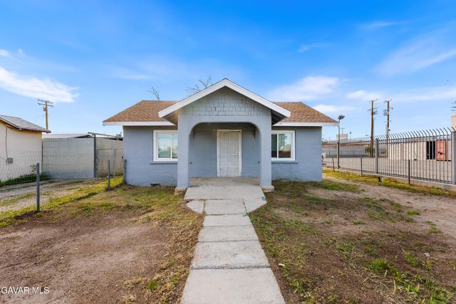15733 K Street, Mojave, CA 93501