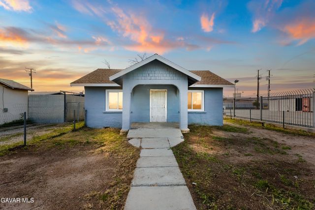 15733 K Street, Mojave, CA 93501