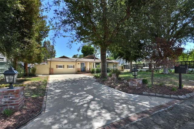 5946 Jumilla, Woodland Hills, CA 91367