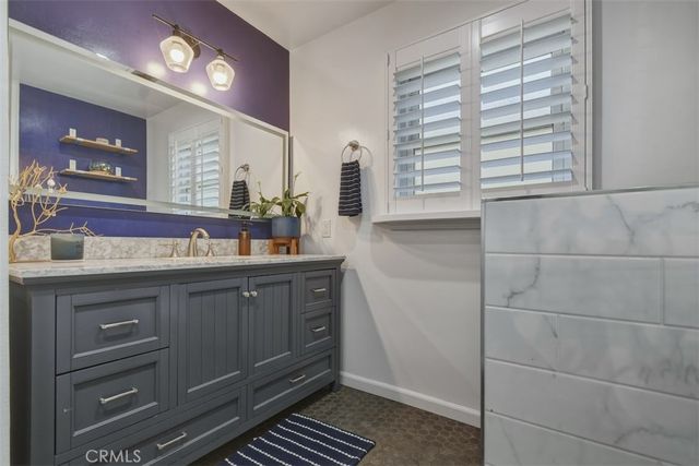 5946 Jumilla, Woodland Hills, CA 91367