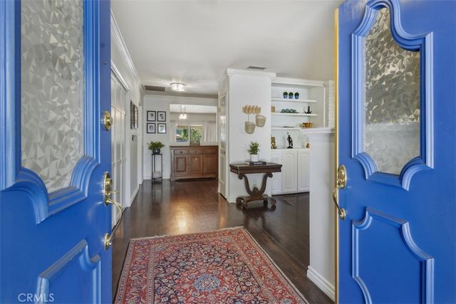 5946 Jumilla, Woodland Hills, CA 91367