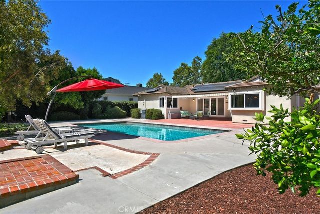 5946 Jumilla, Woodland Hills, CA 91367
