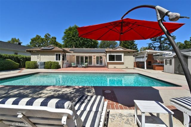 5946 Jumilla, Woodland Hills, CA 91367
