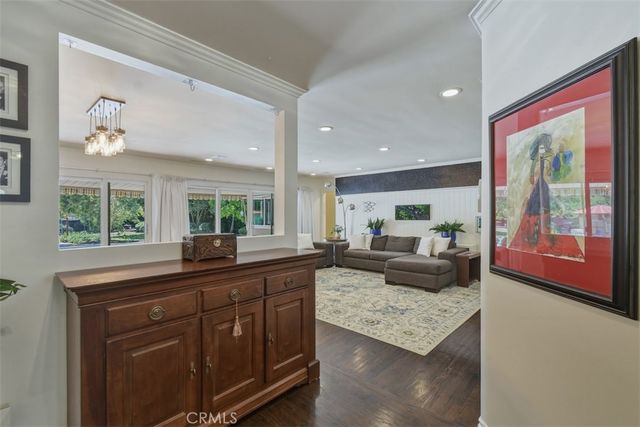 5946 Jumilla, Woodland Hills, CA 91367