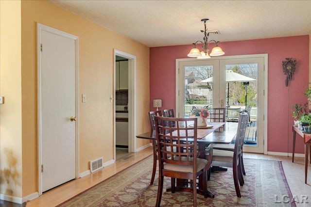 1270 E Oregon Road, Adrian, MI 49221