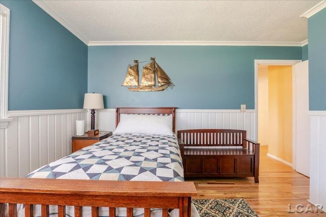 1270 E Oregon Road, Adrian, MI 49221