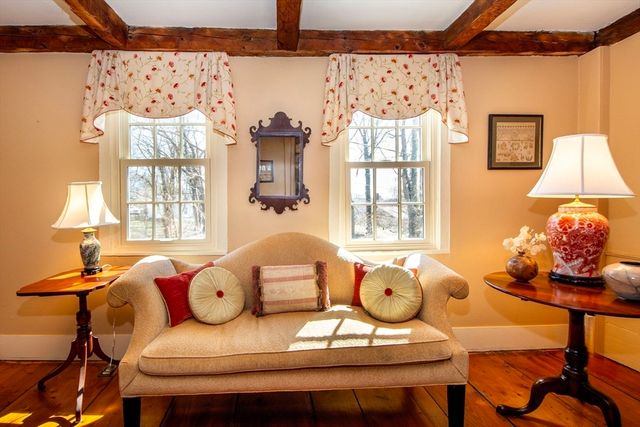 1 Thomas Street, Plymouth, MA 02360