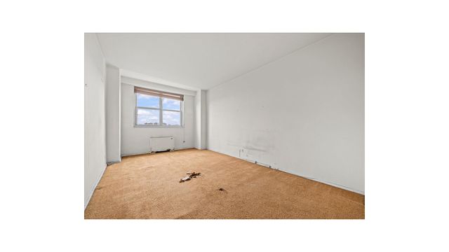 555 KAPPOCK Street # 3T, New York City, NY 10463