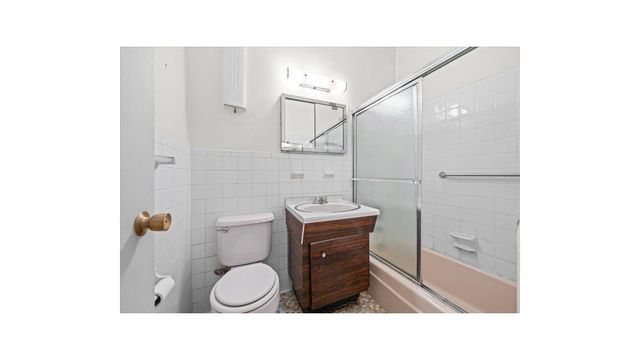 555 KAPPOCK Street # 3T, New York City, NY 10463