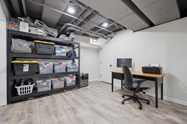 490 E Cambourne Drive, Ferndale, MI 48220