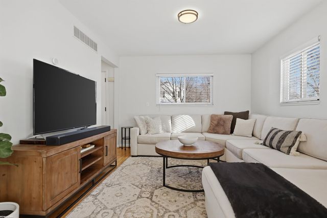 490 E Cambourne Drive, Ferndale, MI 48220