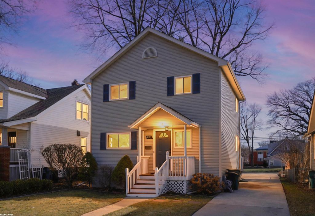 490 E Cambourne Drive, Ferndale, MI 48220